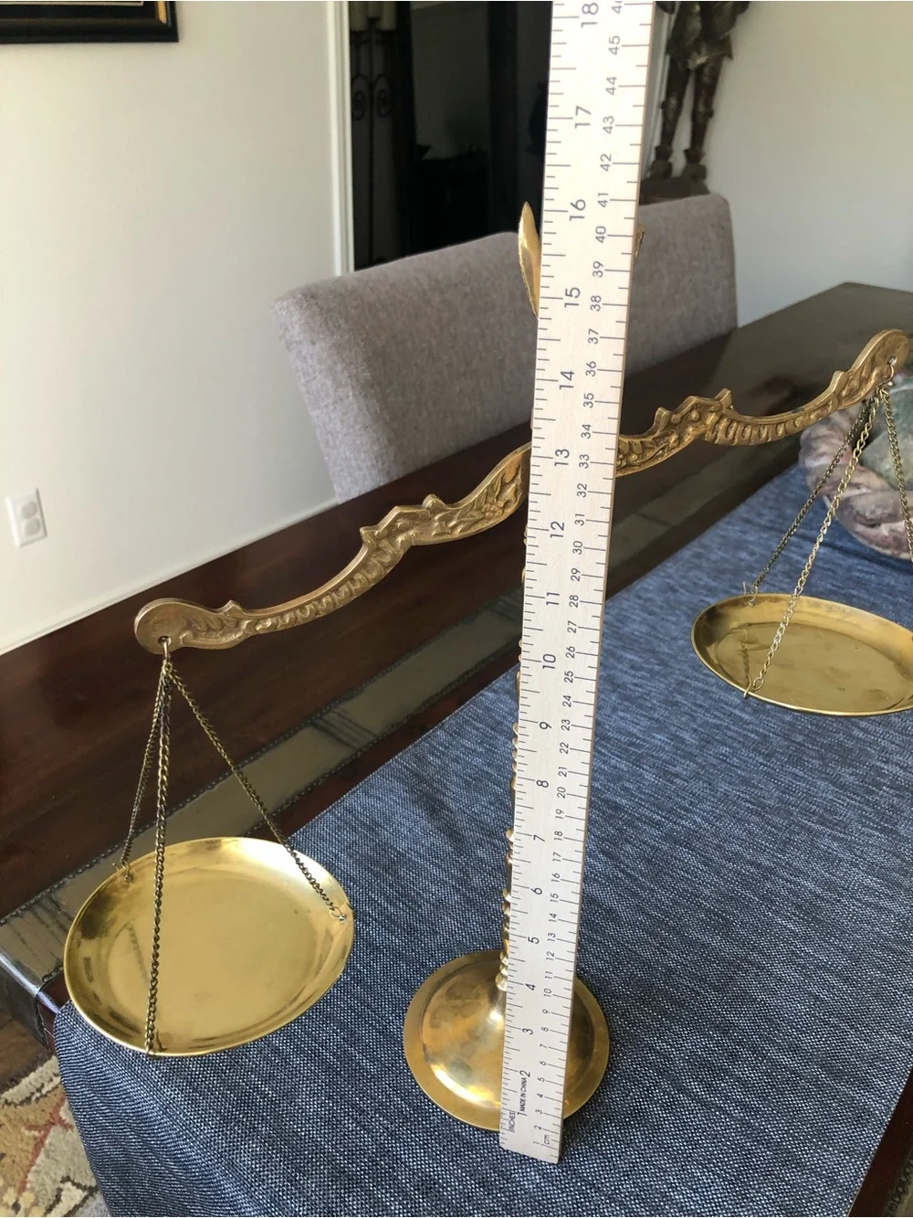 Antique-Style Brass Balance Scale Decorative Serving Accent - Gold Finish
